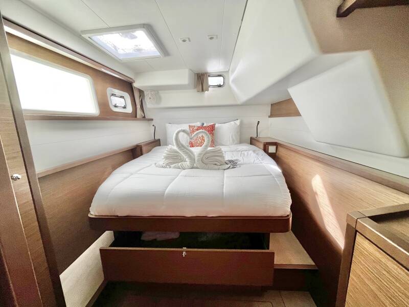 Lagoon 450 Sea Runner IV